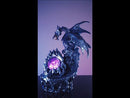  Dragón de hielo con bola de cristal LED ardiente
