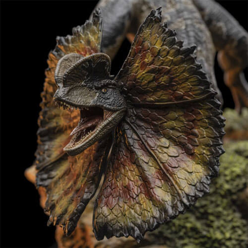 Jurassic World 3 Dominion Dilophosaurus 1:10 Scale Statue