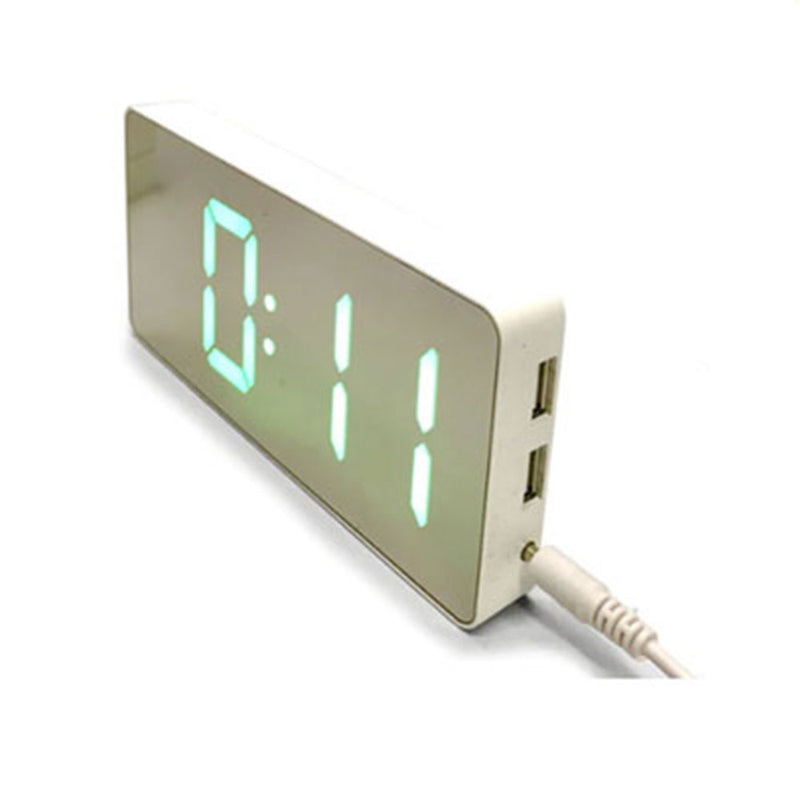  Reloj despertador LED con cara espejada y dos puertos USB